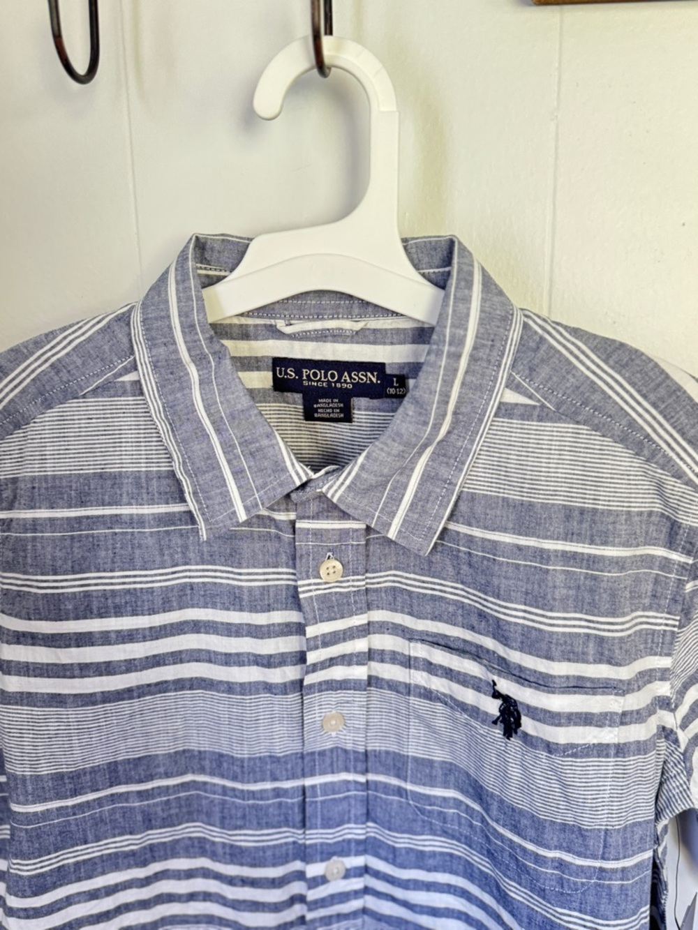 👕✨ U.S. Polo Assn Boys Stripe Button Shirt L 10-12 NWT - Picture 3 of 6